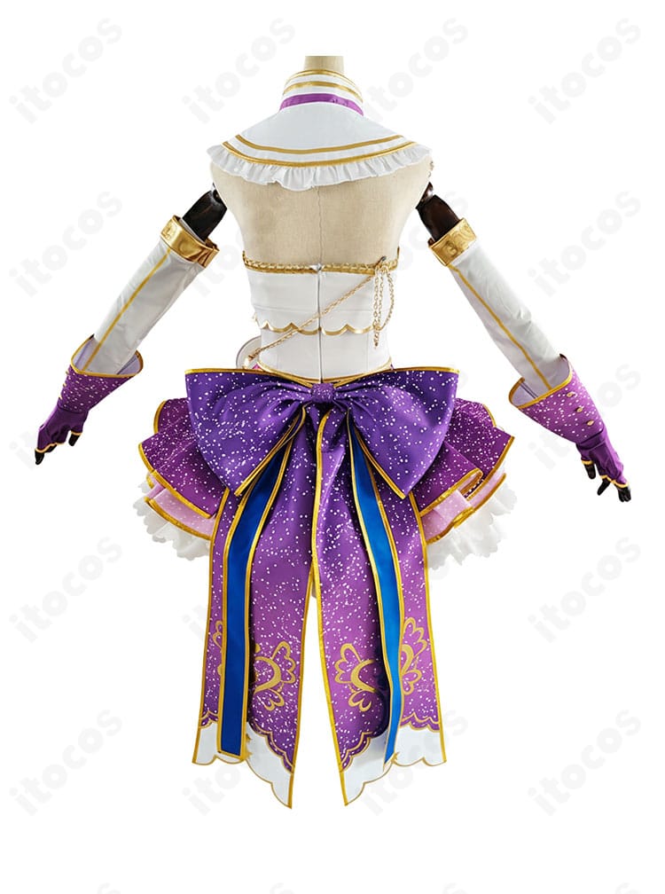 ラブライブ！東條希 のんちゃんマジカル☆ 衣装の背面図。背部蝶結びとマント風装飾、後ろ裾ラインの構成が見える写真。