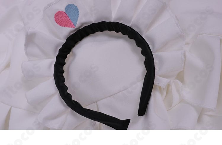 結城さくな 猫メイドのカチューシャ頭飾りディテールと猫モチーフ