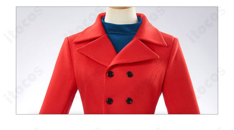 襟元ディテールのアップ。折り返しの形状とステッチワーク、前立てのバランスが分かる近接画像。