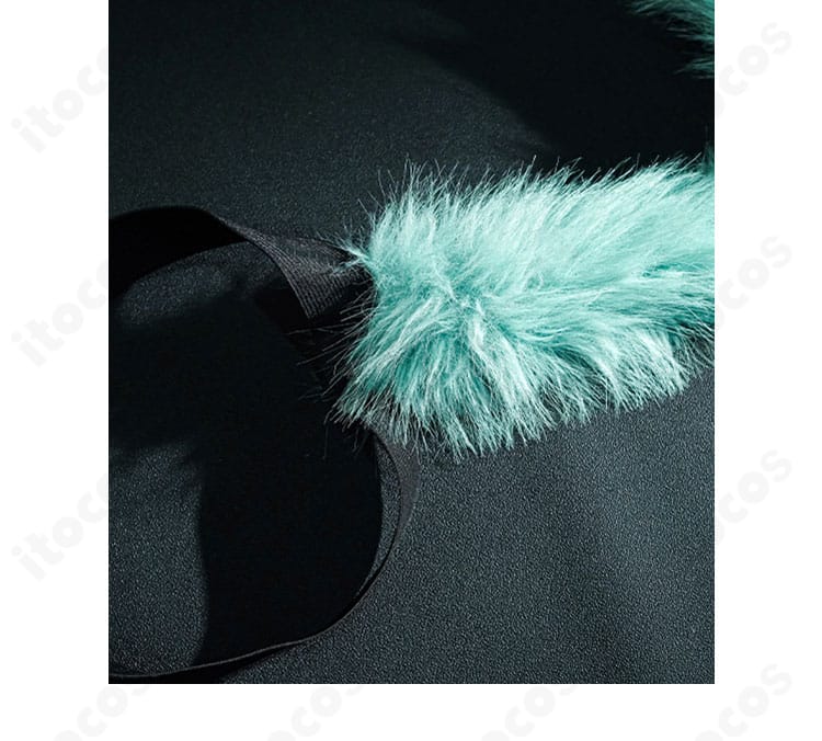 シノン GGOスナイパー装備 コスプレ衣装の尻尾パーツ詳細。取り付け位置とボリューム感の参考画像