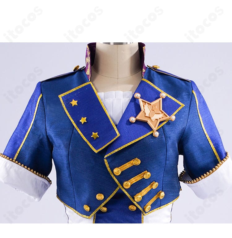 プリパラポリス衣装の襟元・カラー装飾ディテール。襟の形状と装飾の縫製仕上げをクローズアップ。