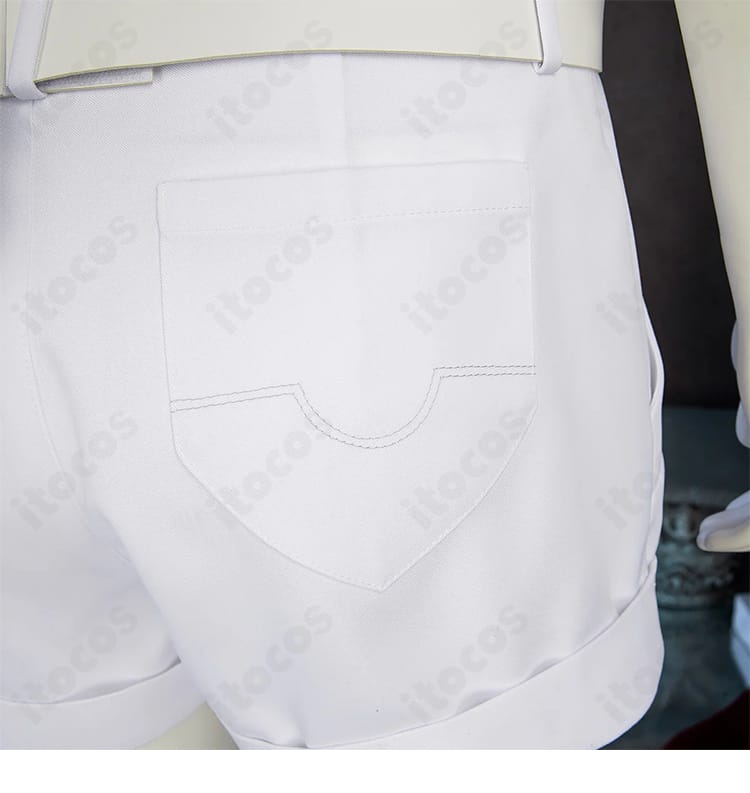 タウニー パンツ背面ポケット詳細。立体感あるポケットとステッチの再現度を示す。