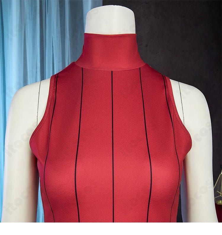 タウニー 赤色インナー 背面ストライプ。動きのある背面ラインでキャラクターの個性を強調。