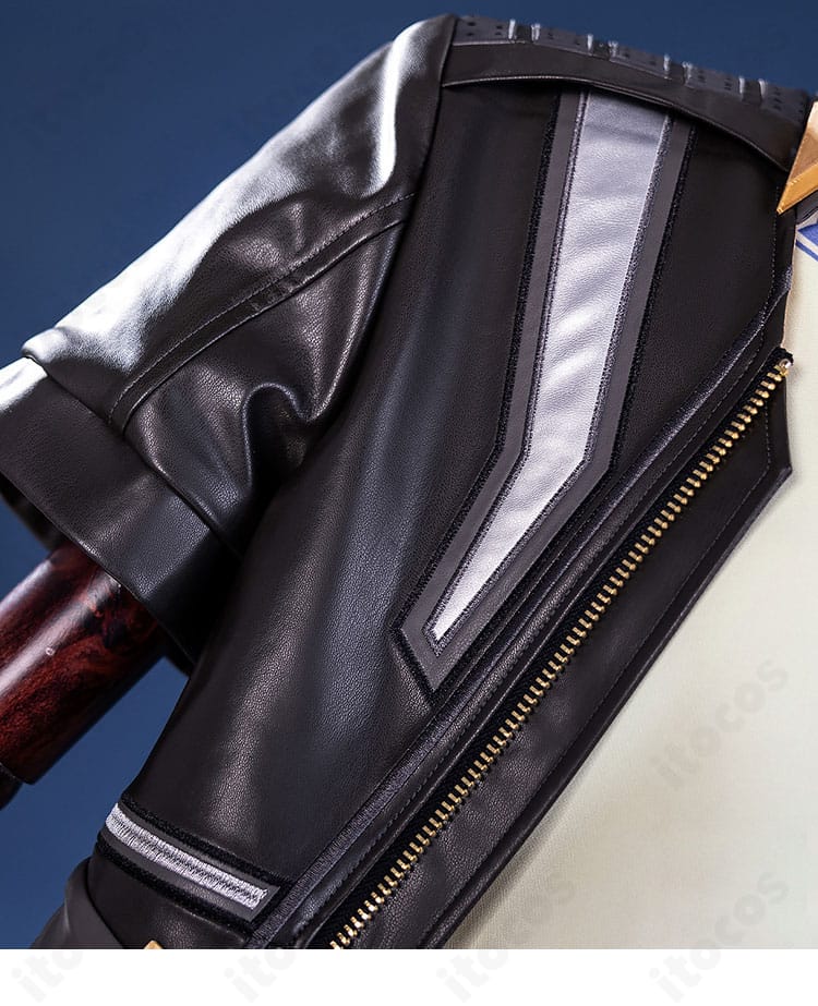 ヴィトー コスプレ 肩・袖ディテール｜肩章や袖周りの装飾と質感をクローズアップ