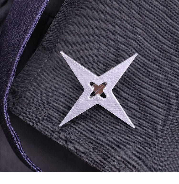 裾デザインとライン表現のディテール（ホロライブ コスプレ）