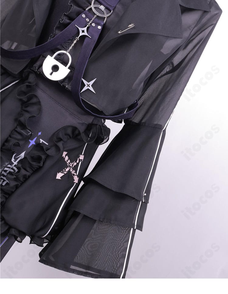 左袖デザインの細部表現（ラプラス・ダークネス 新衣装）