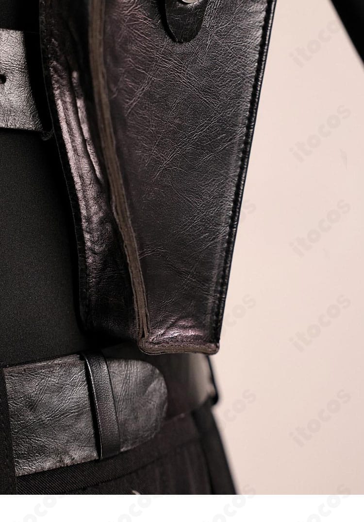 にじさんじ 葛葉 ヒットマン コスプレ ベルト装飾ディテールの接写