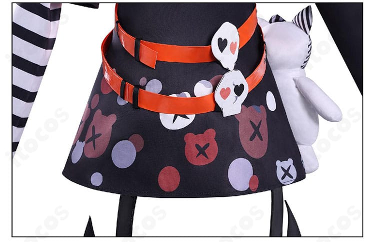 沢渡ココ コスプレ スカート裾のデザインと揺れ感が伝わるディテール