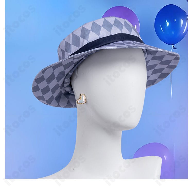 恋と深空 MC「気ままな旅」コスプレの帽子アクセサリー拡大。縁取りと装飾パーツの作り込みを表現。