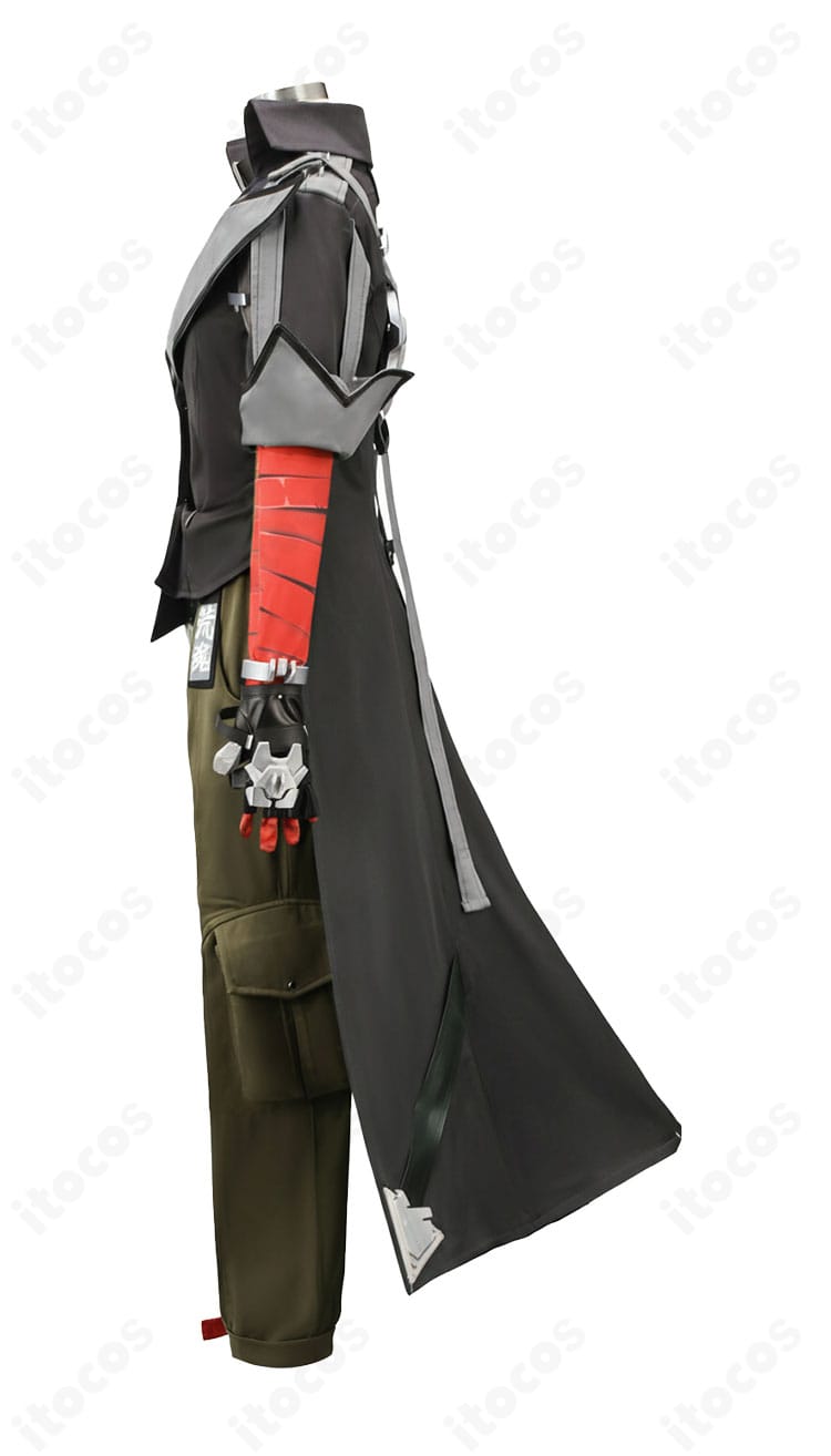 ゼンゼロ 狛野真斗の左肩装飾ディテール。質感差と固定方法がわかる近接カット。