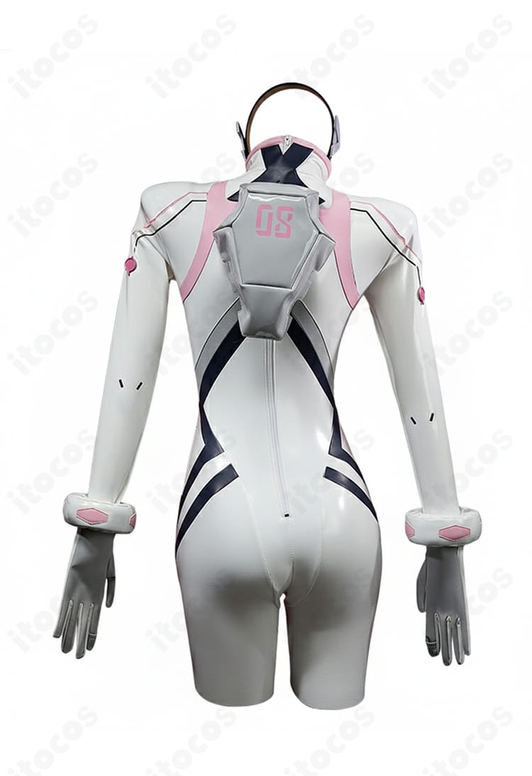 真希波マリ プラグスーツ 背面ビュー｜背中の装飾と意匠の再現度を示す写真