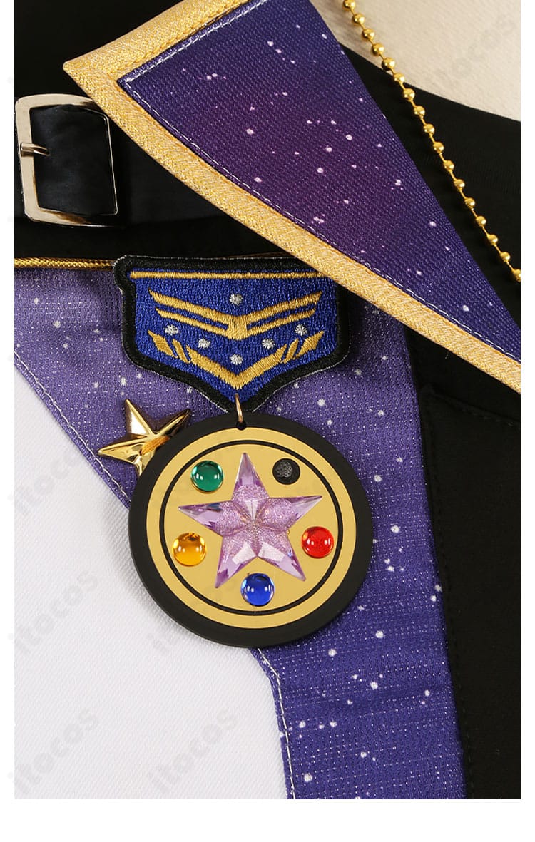 衣領と胸飾りの質感が伝わるクローズアップ｜高再現コスプレ仕様