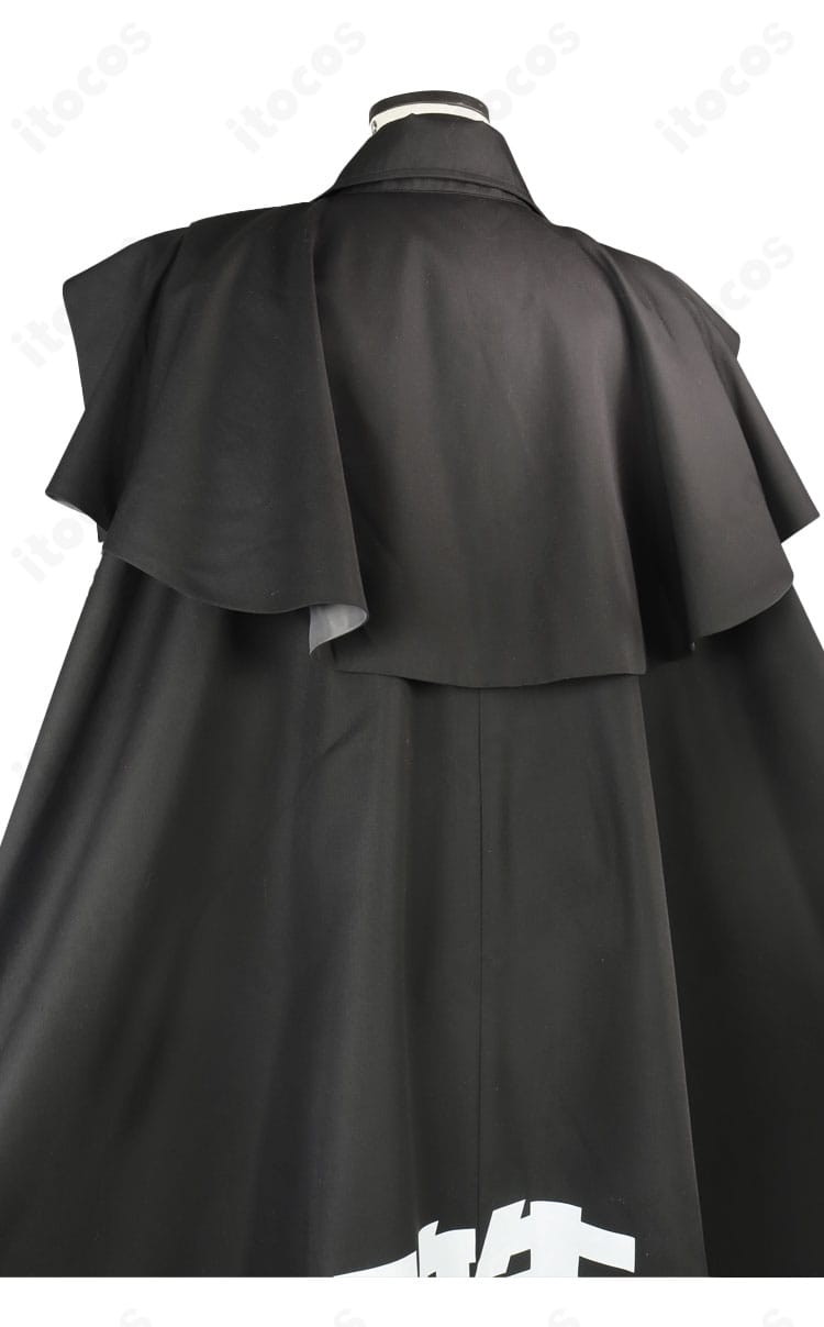 澄野拓海 マント衣装の背面披風ディテール。縫製補強とエッジの処理をクローズアップで解説