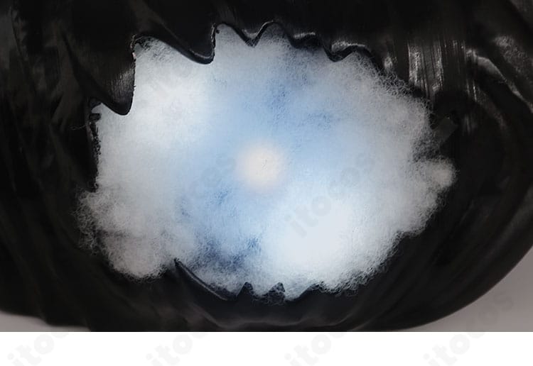 澄野拓海 戦闘服コスプレ 胸前装飾ディテール。胸当ての立体感と配置バランス。