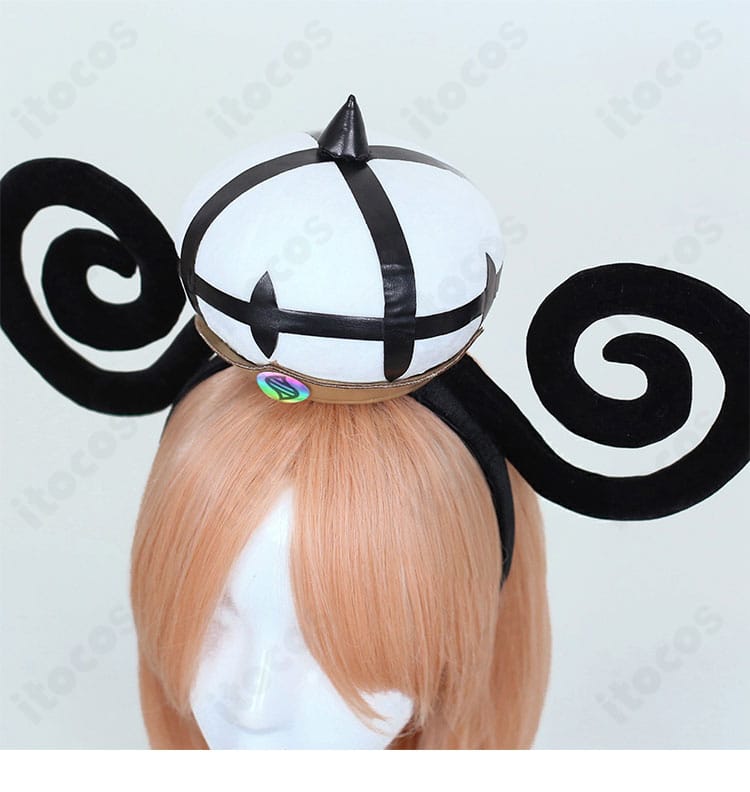 髪飾りの側面ディテール。厚みと装着角度、固定クリップの構造が確認できる写真。