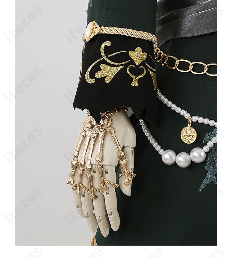 UNDEAD Velvet Ship衣装の手首まわりとブレスレットの装飾ディテール