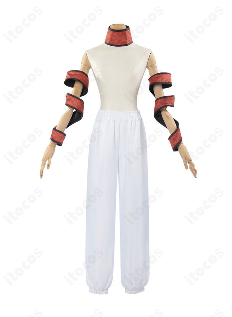 白色系装飾の正面ディテール（首元パーツの質感と留め仕様）