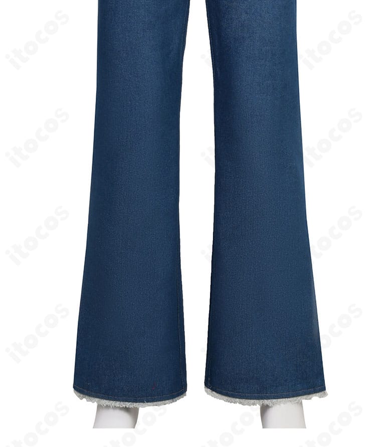 ブルージーンズのステッチ・ポケットの近接写真。色味と耐久性を示すディテール