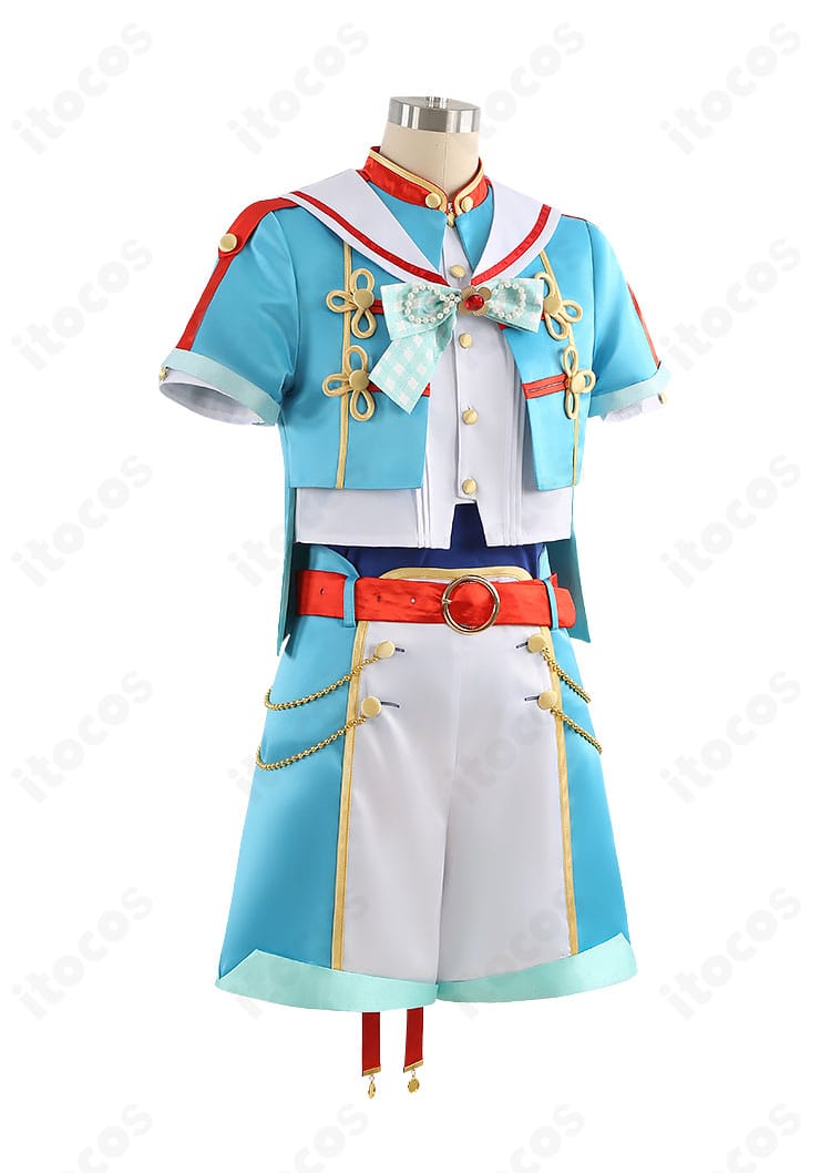 Ra*bits「RaRaRa＊Station」衣装の右側面。コートのラインと半ズボンの丈感、サイド装飾の位置が分かる。