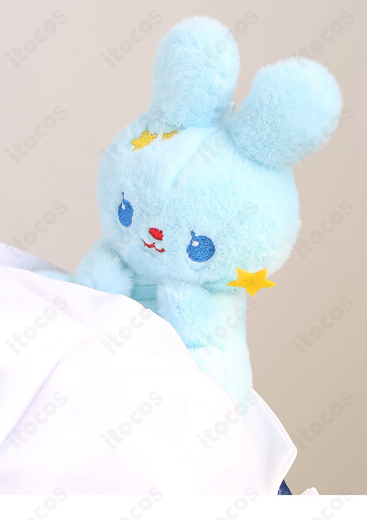 帽子のぬいぐるみ風チャーム装飾の拡大。可愛らしいモチーフでRa*bitsらしい雰囲気を表現。