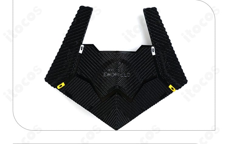 面頰（フェイスアクセ）の質感と装着部位の説明的アップ