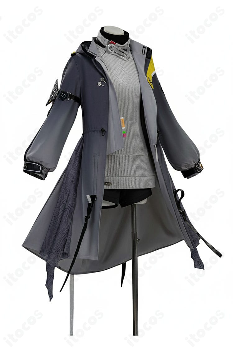 管理人（女性）コスプレ衣装の右側面。袖口やサイドラインの立体感が分かる