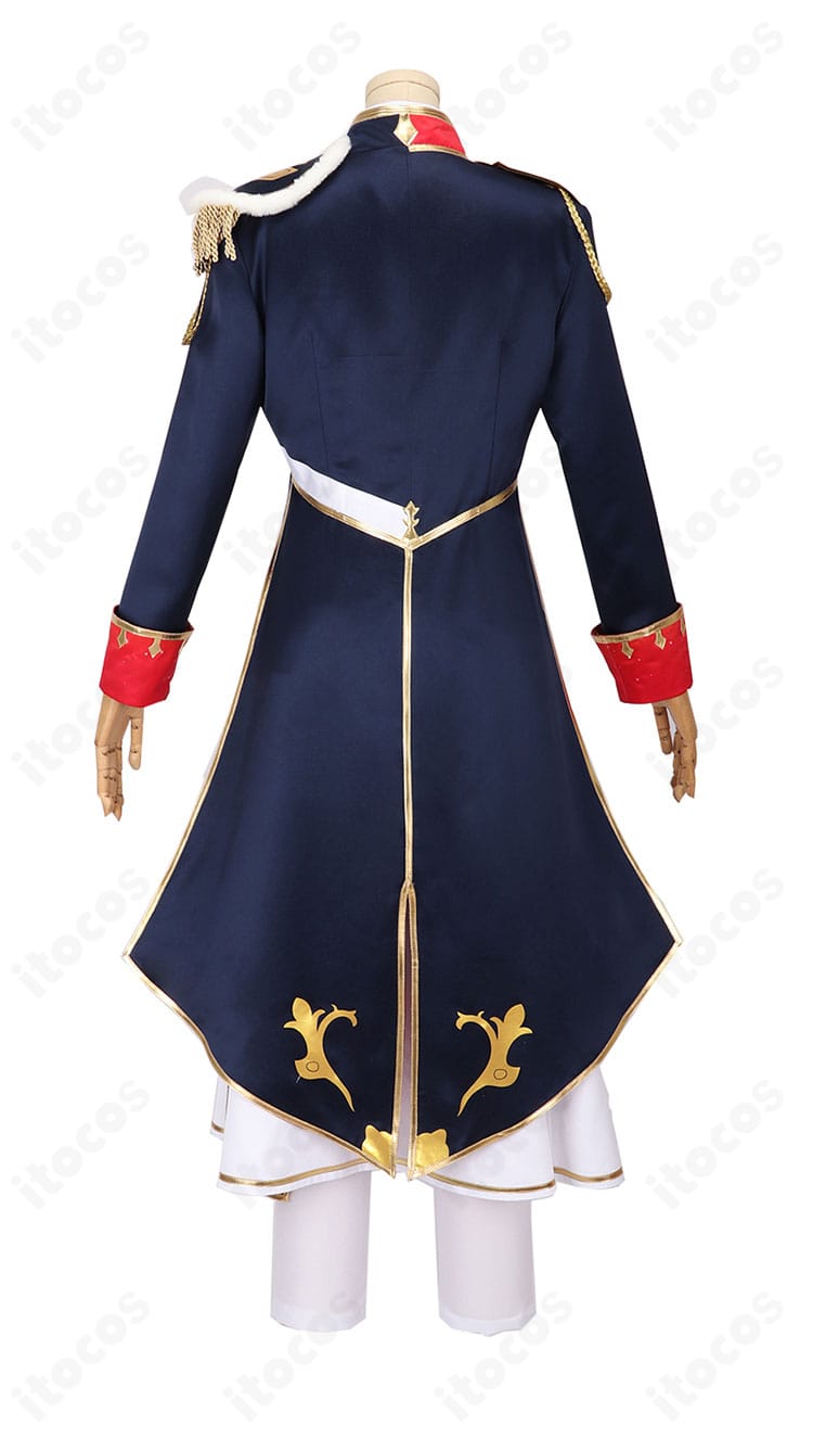 ローレン・イロアス 共通衣装の背面。コートのラインと袖付け、背中心の縫製仕上げを確認できる画像。