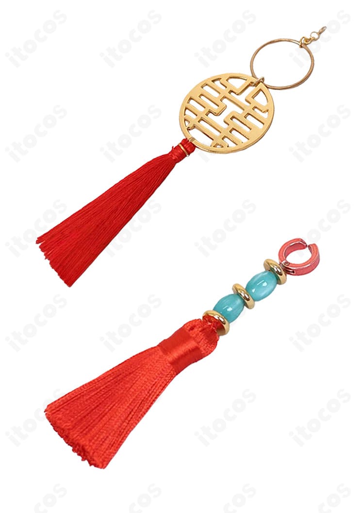 ヒプノシスマイク 白膠木簓コスプレ衣装の腰飾り・耳飾りクローズアップ。質感と金具のディテールを鮮明に表現。