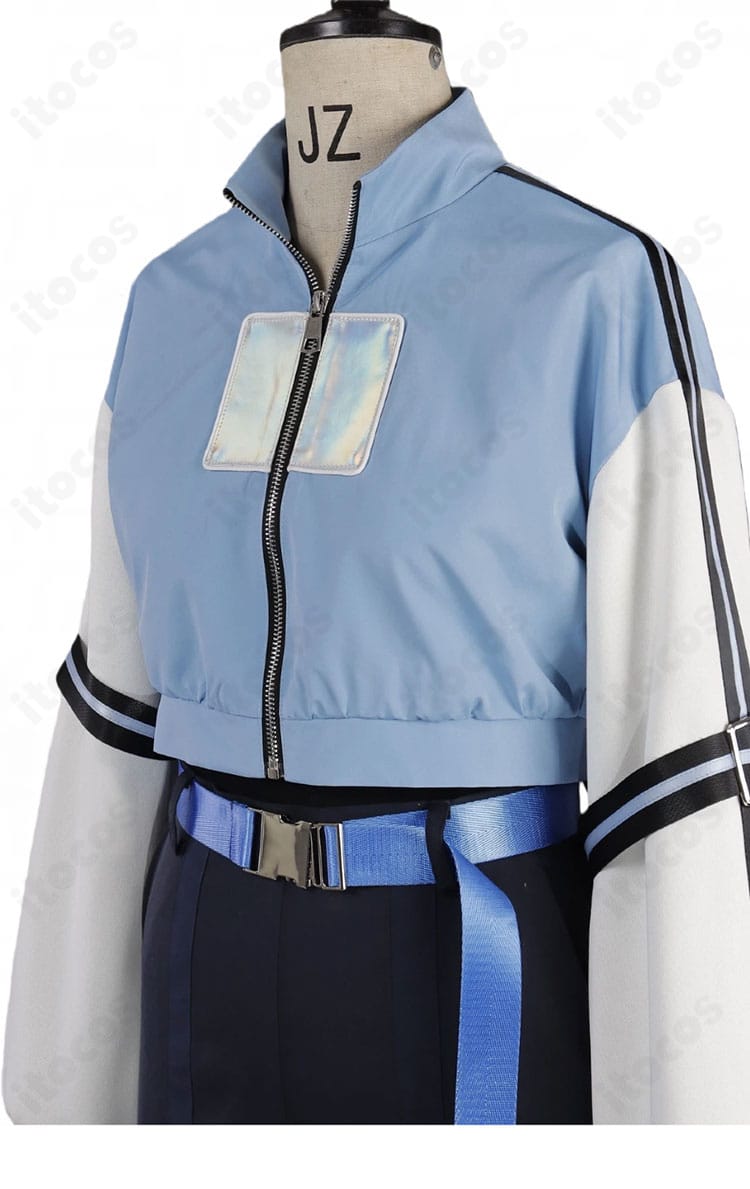 コート装飾の接写。MyGO!!!!! 椎名立希『端程山』衣装の装飾パーツを忠実に再現