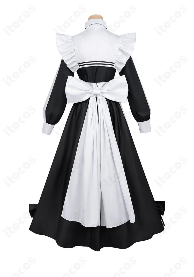 「死亡遊戯で飯を食う。」幽鬼 メイド服コスプレの背面。背部の蝶結びと後ろ姿のライン、裾の落ち感を確認。