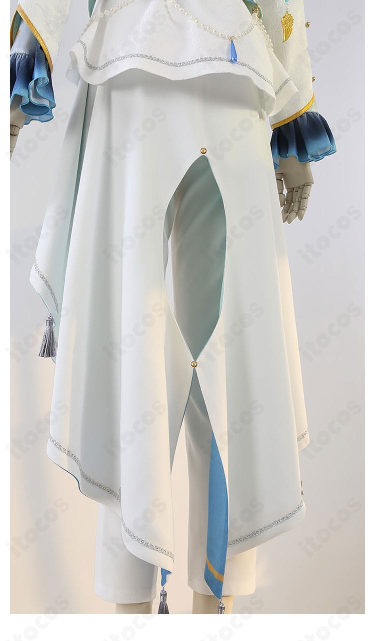 Eden ヴェリテ衣装の背面裾デザイン詳細。フレアの分量と切替の構造が見える