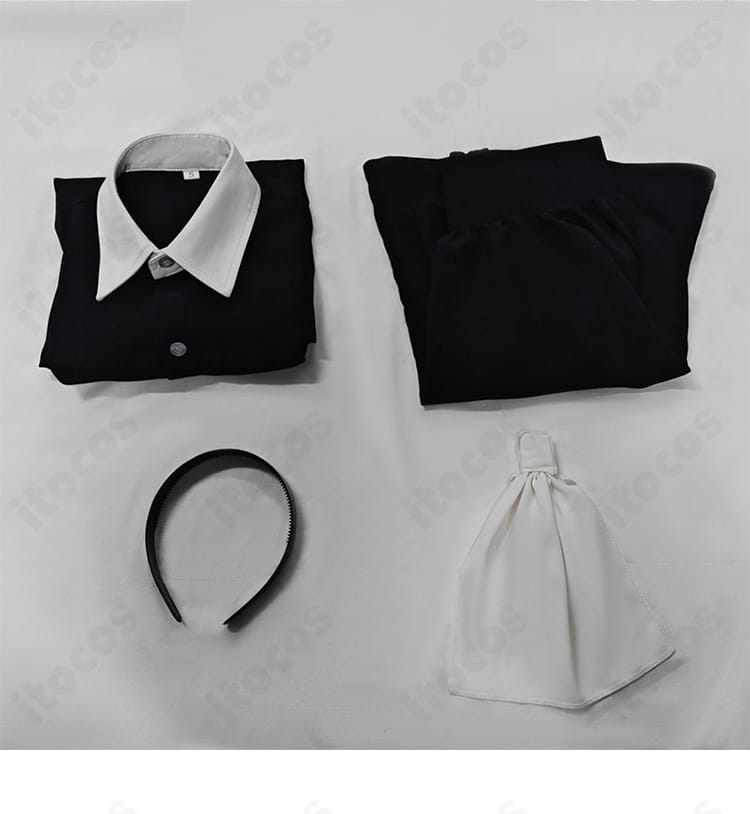 ブルアカ 天童アリス コスプレ衣装のセット内容。トップス・スカート・スカーフ・カチューシャの4点を並べた画像