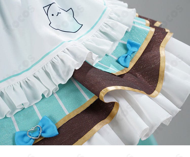 ミント・ファントーム メイド服の裾デザイン。動きのある撮影で映える繊細なフリル