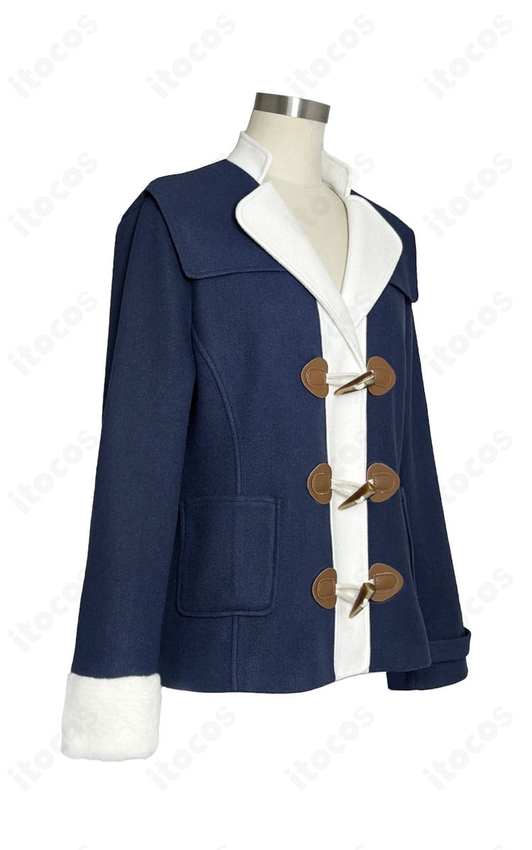 ユキノビジン 勝負服コート右側面。自然なラインと立体感、裾の流れがわかるアングル。