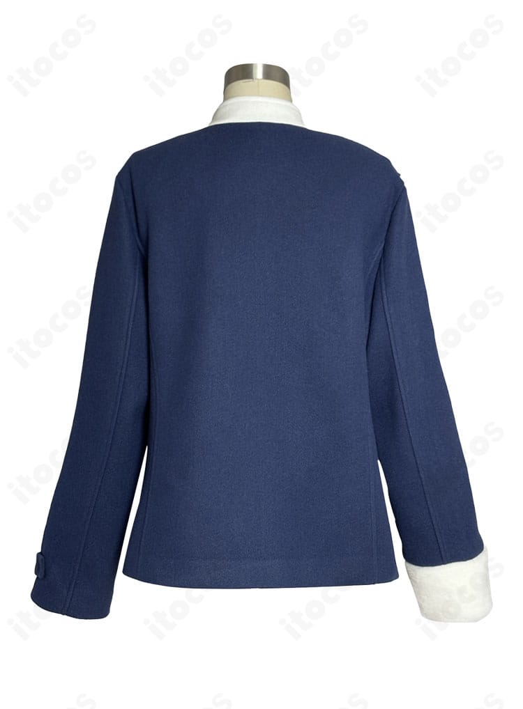 ユキノビジン 勝負服コート背面。背中のラインと裾の広がり、後ろ姿のバランスを再現。