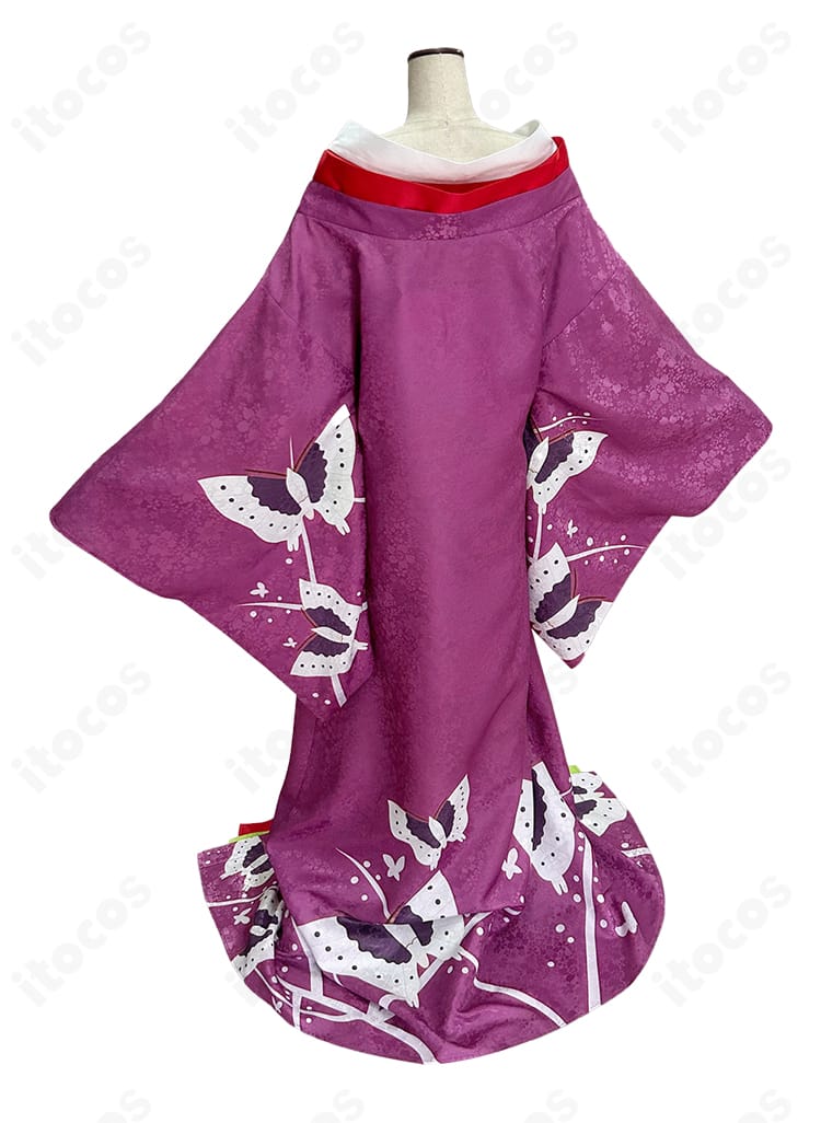 黒執事 藍猫 花魁風コスプレの背面。打掛風の広がりと背中のラインを美しく見せる構成で後ろ姿まで高完成度