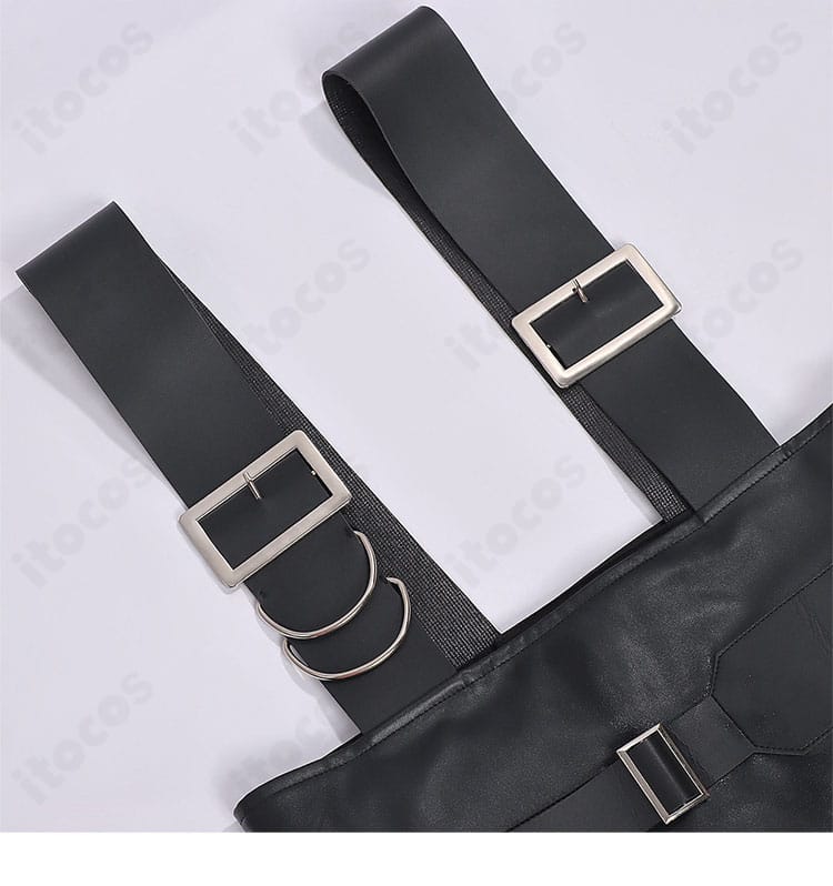 酒寄彩葉コスプレの上衣ディテール。パーカー前立てと装飾ラインの仕立てを拡大表示。