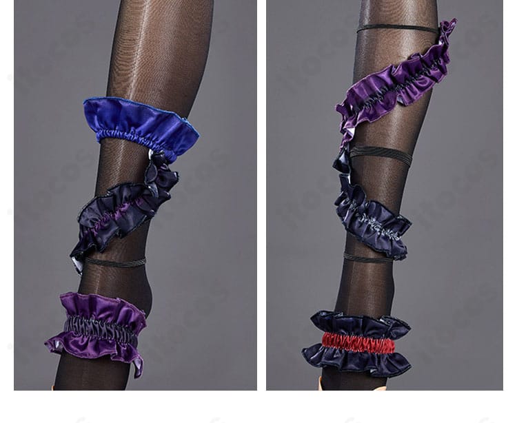 暁山瑞希コスプレ 足飾りとタイツのディテール。足元コーデの統一感と装着イメージ。