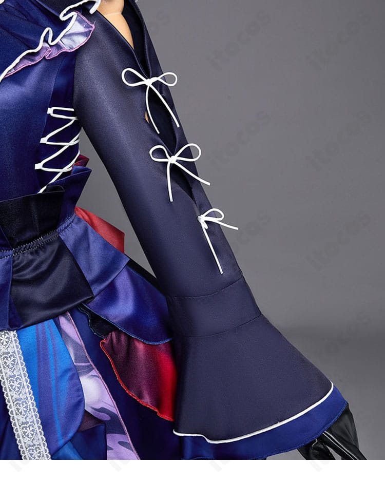 暁山瑞希コスプレ 袖口ディテール。リボンとカフの仕立てが見える近接カット。