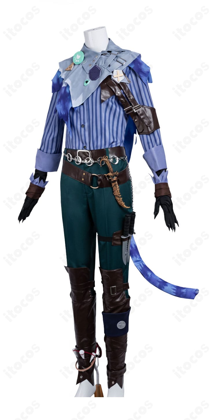 第五人格 人形師「境界の狭間にて」コスプレ衣装の正面カット。トップスとズボン、胸元バッジとベルト配置が分かる。