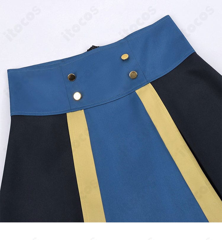 スカートのウエスト部。フィット感とタックの入り方で腰回りをすっきり見せる