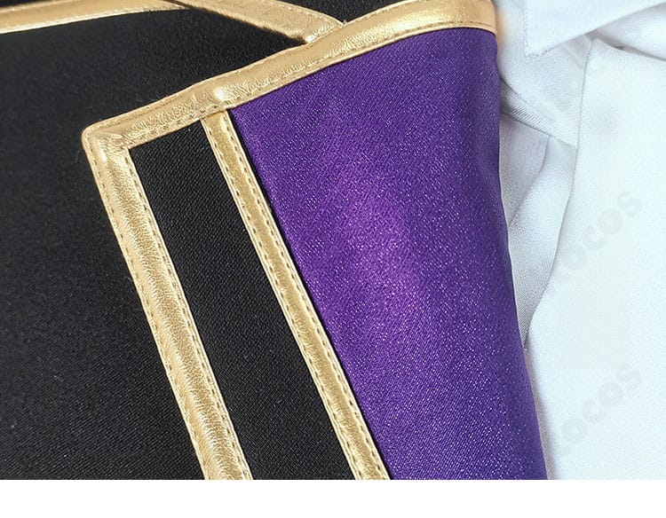 衣領の装飾と縁取りの近接。パイピングの色差しと均一なステッチが撮影映えする仕上がり