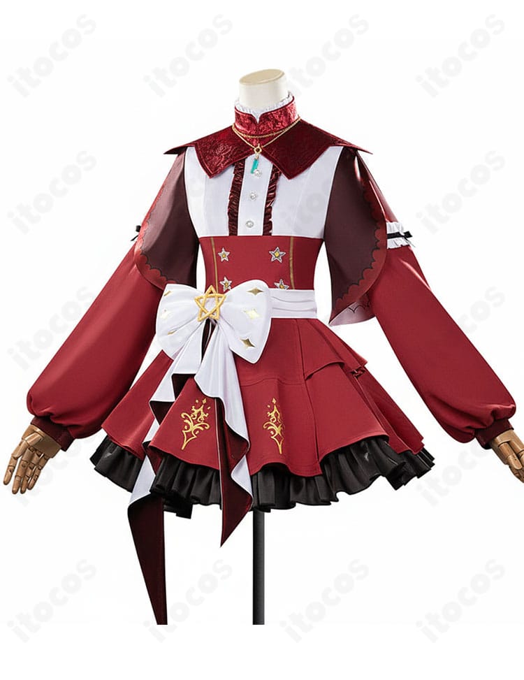 レッドディザイア勝負服コスプレの正面ディテール。高コントラスト配色とハリのあるワンピース、付け襟の形状をクローズアップ。