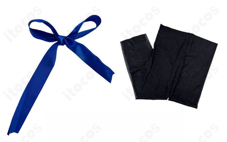 付属アクセサリーの細部。靴下の質感と色味、コーディネートの統一感を示す。