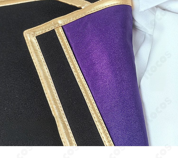 衣領装飾の細部。襟周辺の縫い目とエッジラインの仕上げ