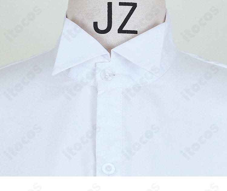 ネックラインの合わせディテール（シャツとコートの重なり）