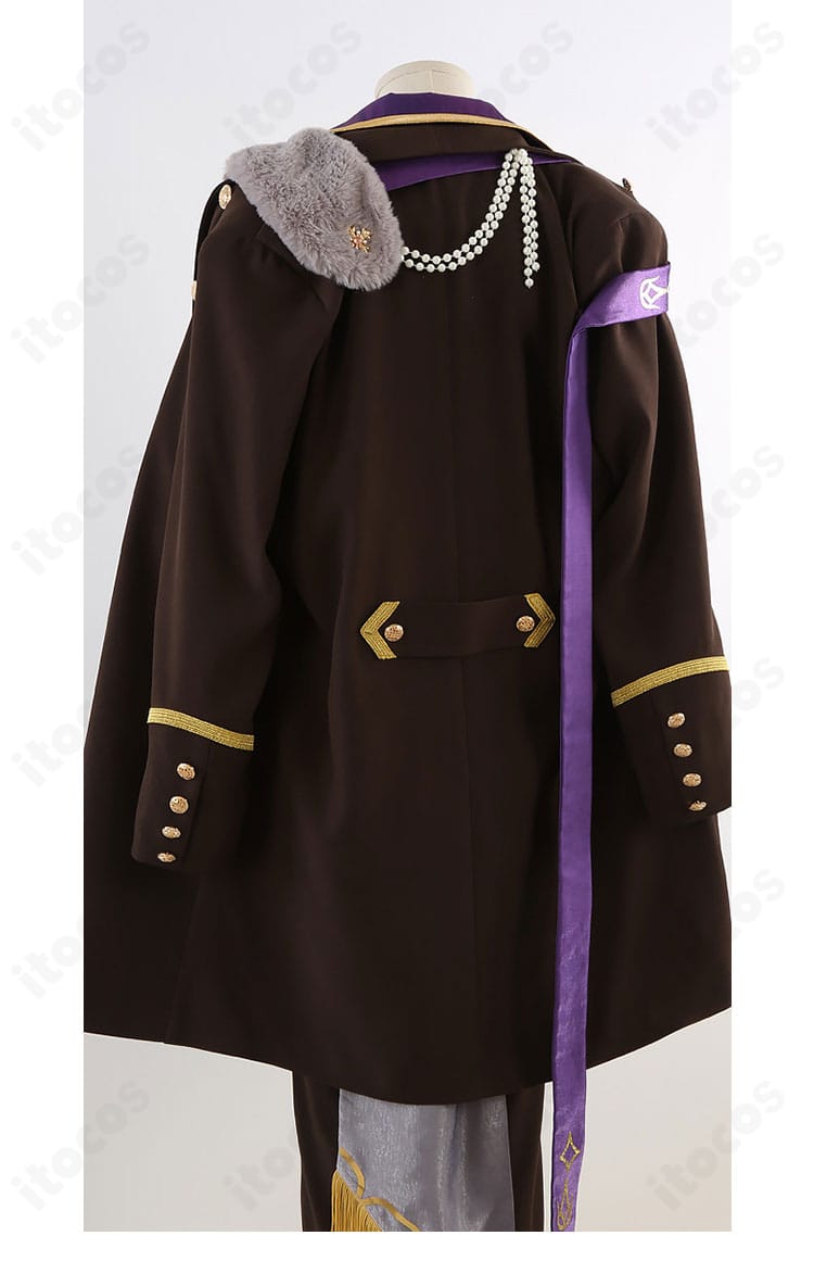 ロイヤルフラッシュ衣装 コート背面の装飾ラインとヨークの作り