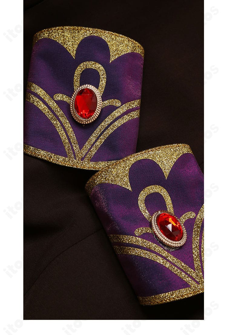 ロイヤルフラッシュ衣装 袖カバー（リストバンド）の質感と留め具