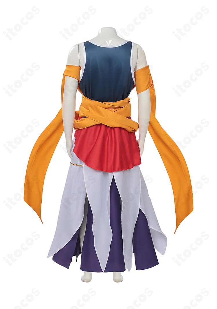 終末のワルキューレ 釈迦 コスプレ衣装の背面。ショールの drape とスカートの後ろ姿を確認できる。