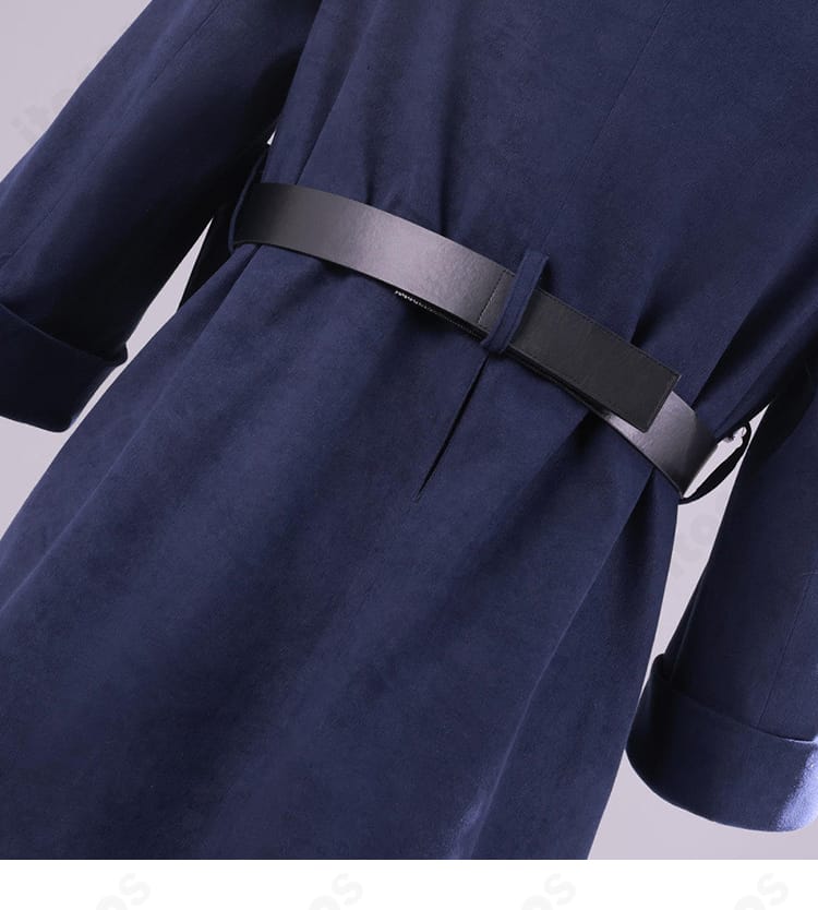 背面飾りと尻尾基部の取り付けディテール